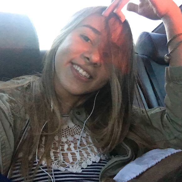 Meet your Posher, Deilianis - Picture 1 of 1